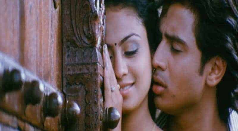 Top 10 Tamil Romantic Love Songs Oru Kili Oru Kili Song